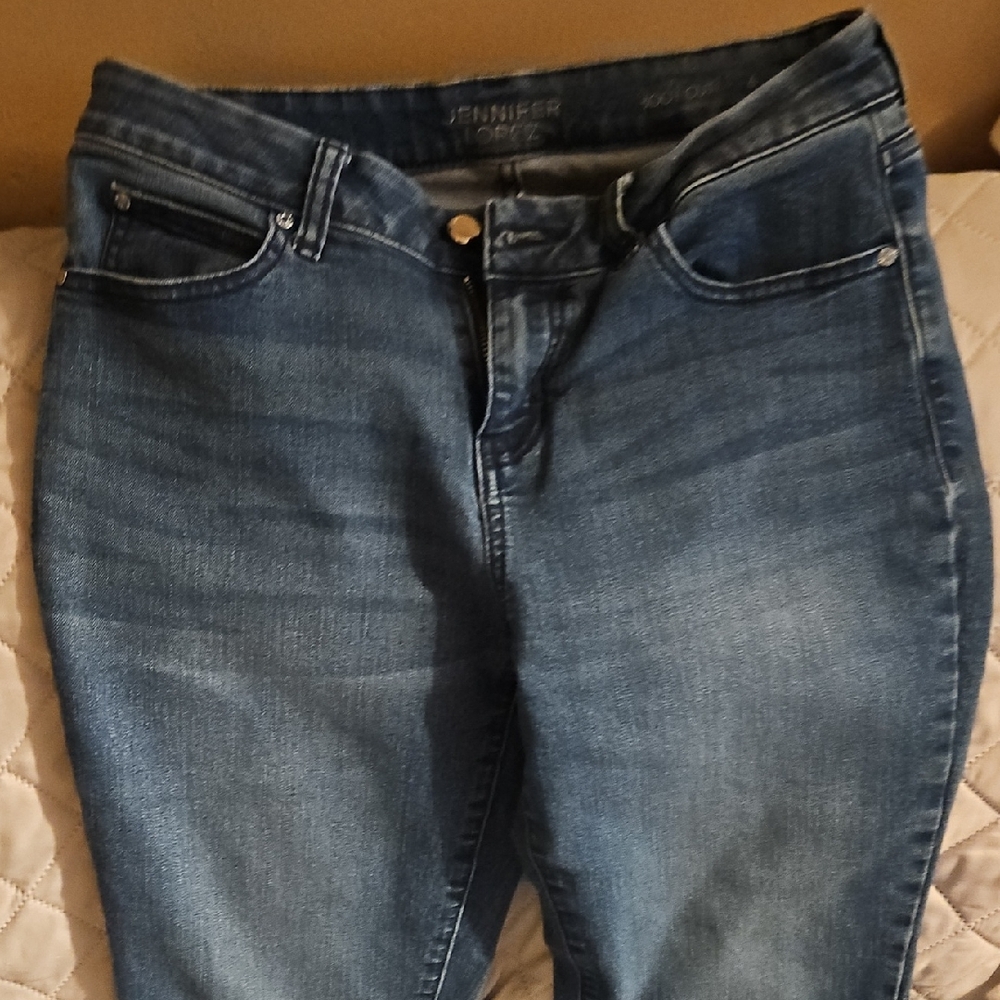 Jennifer Lopez Women's Blue Jeans🔥
